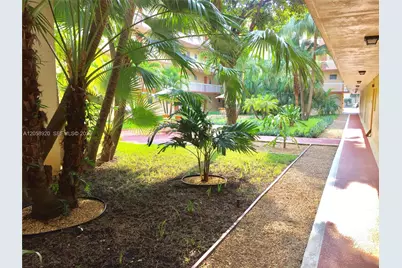 7720 Camino Real #107, Miami, FL 33143 - Photo 9