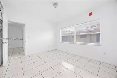 2072 NE 169th St #2, North Miami Beach, FL 33162 - Photo 11