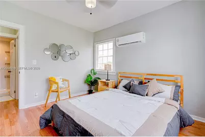 227 SW 30th Ave #B, Miami, FL 33135 - Photo 9