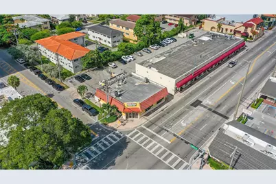 3800 SW 8th St, Coral Gables, FL 33134 - Photo 5