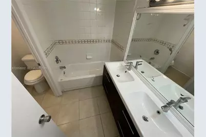 1149 Independence Trl #1149G, Homestead, FL 33034 - Photo 11