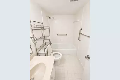 13250 SW 7th Ct #402L, Pembroke Pines, FL 33027 - Photo 23