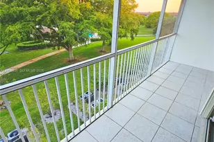 13250 SW 7th Ct, Pembroke Pines, FL 33027 - Photo 9