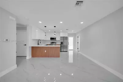 1042 Darlington St, Other City - In The State Of Florida, FL 33974 - Photo 7