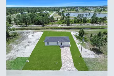 1042 Darlington St, Other City - In The State Of Florida, FL 33974 - Photo 15
