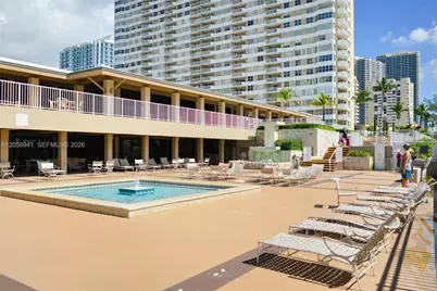 1980 S Ocean Dr #5E, Hallandale Beach, FL 33009 - Photo 35
