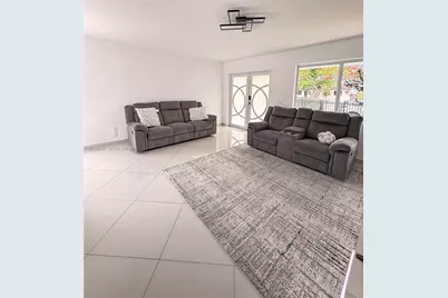 20130 SW 106th Ave, Cutler Bay, FL 33189 - Photo 3
