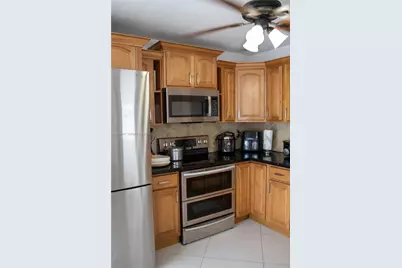 20130 SW 106th Ave, Cutler Bay, FL 33189 - Photo 19