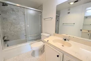 8900 Washington Blvd, Pembroke Pines, FL 33025 - Photo 11