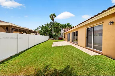 19352 NW 11th St, Pembroke Pines, FL 33029 - Photo 63