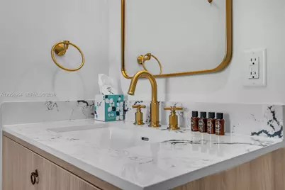 2700 NW 2nd Ave #422, Miami, FL 33127 - Photo 25