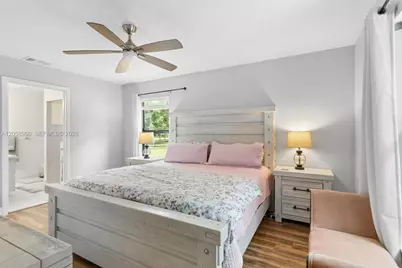 16282 E Downers Drive, Loxahatchee, FL 33470 - Photo 9