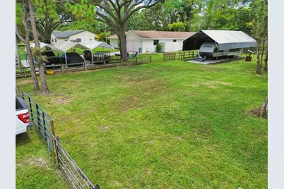16282 E Downers Drive, Loxahatchee, FL 33470 - Photo 23