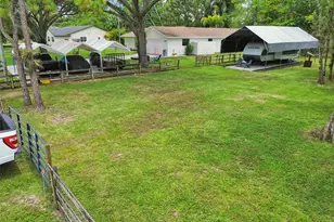 16282 E Downers Dr, Loxahatchee, FL 33470 - Photo 23