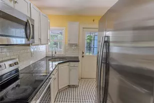 520 NE 129th St, North Miami, FL 33161 - Photo 15