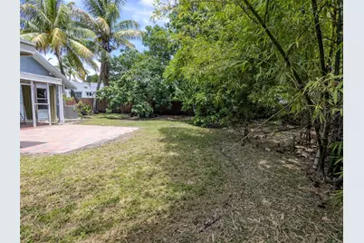 520 NE 129th St, North Miami, FL 33161 - Photo 19