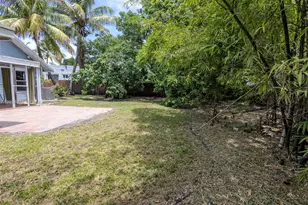 520 NE 129th St, North Miami, FL 33161 - Photo 19