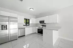 11982 SW 213th St, Miami, FL 33177 - Photo 9
