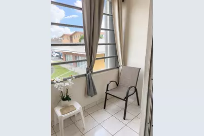 110 Royal Palm Rd #208, Hialeah Gardens, FL 33016 - Photo 15