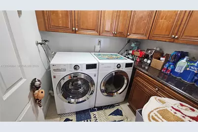 3321 Farragut St #7H, Hollywood, FL 33021 - Photo 17