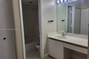 9843 SW 138th Ave, Miami, FL 33186 - Photo 11