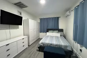 1430 NE 149th St, Miami, FL 33161 - Photo 1
