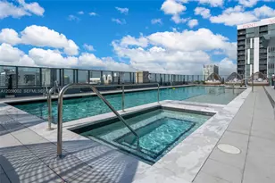 121 NE 5th St, Miami, FL 33132 - Photo 27