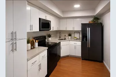 600 Biltmore Way #1108, Coral Gables, FL 33134 - Photo 3
