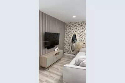 7636 Abbott Ave #6, Miami Beach, FL 33141 - Photo 13