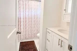 3750 NE 169th St, North Miami Beach, FL 33160 - Photo 11