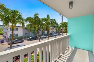7620 Carlyle Ave, Miami Beach, FL 33141 - Photo 15