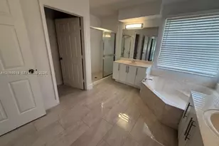 5402 NW 120th Ave, Coral Springs, FL 33076 - Photo 11