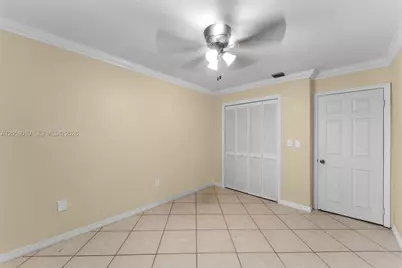 9110 SW 203rd Ter, Cutler Bay, FL 33189 - Photo 17