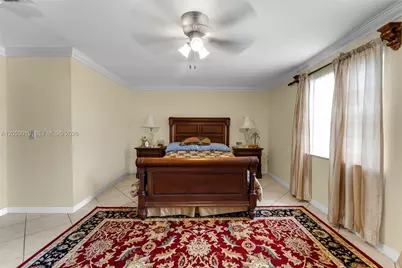 9110 SW 203rd Ter, Cutler Bay, FL 33189 - Photo 23