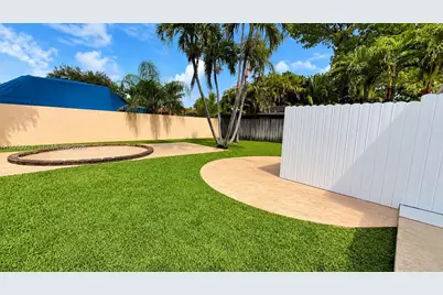 1791 SW 14th St, Miami, FL 33145 - Photo 23