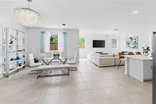2208 SE 30th St, Homestead, FL 33035 - Photo 7