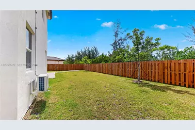 2208 SE 30th St, Homestead, FL 33035 - Photo 59
