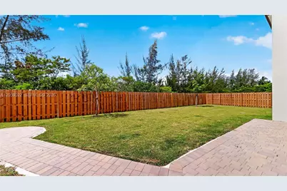 2208 SE 30th St, Homestead, FL 33035 - Photo 59