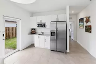 2208 SE 30th St, Homestead, FL 33035 - Photo 29