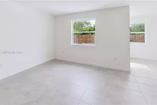 2208 SE 30th St, Homestead, FL 33035 - Photo 13