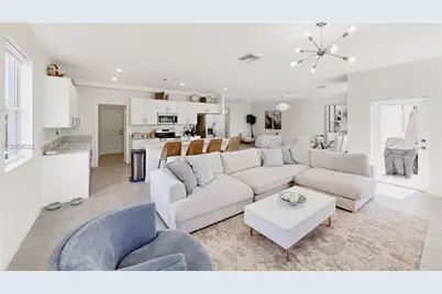 2208 SE 30th St, Homestead, FL 33035 - Photo 19