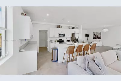 2208 SE 30th St, Homestead, FL 33035 - Photo 25