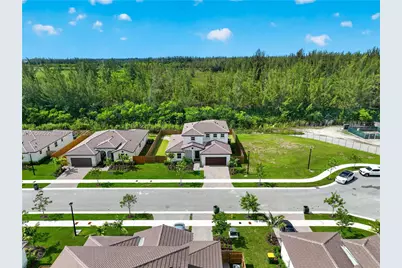 2208 SE 30th St, Homestead, FL 33035 - Photo 69