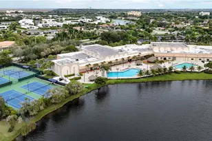 16743 Hemingway Dr, Weston, FL 33326 - Photo 25