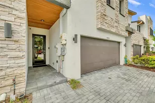 10533 NW 78th Terrace, Doral, FL 33178 - Photo 3
