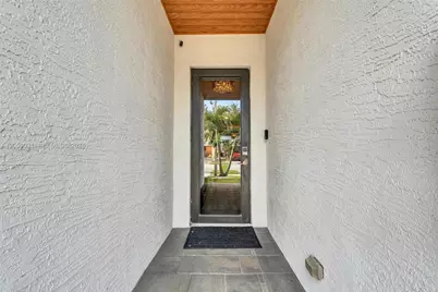 10533 NW 78th Ter, Doral, FL 33178 - Photo 5