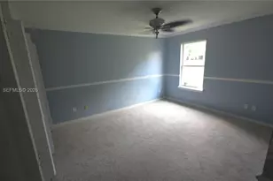 1819 The Glades Rd, Other City - In The State Of Florida, FL 32068 - Photo 11