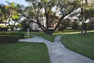10425 SW 112th Ave, Miami, FL 33176 - Photo 1