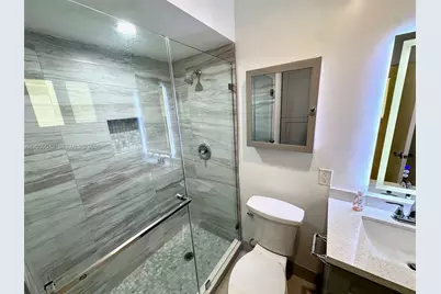 105-107 NE 30th Ct #105, Wilton Manors, FL 33334 - Photo 21