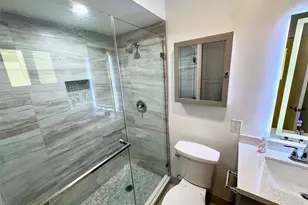 105-107 NE 30th Ct, Wilton Manors, FL 33334 - Photo 21